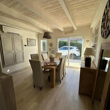 Holiday home Maison Avec Piscine Et Roquebrune-sur-Argens
